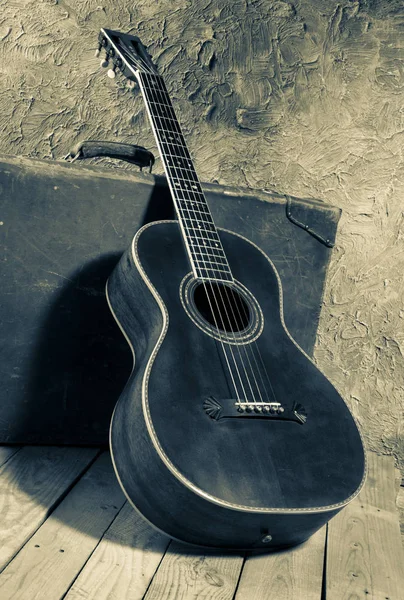 Guitare Blues Acoustique Vintage Avec Vieux Bagages Image Style Vintage — Photo