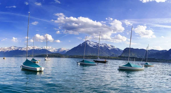 Segelboote Hafen Thunersee Abend Vor Dem Niesen Kulm — Stockfoto