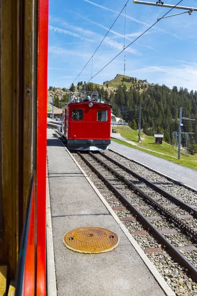 Rigi bahn elektrik kablo tramvaya Rigi kulm, alp dağ, bahn alınan