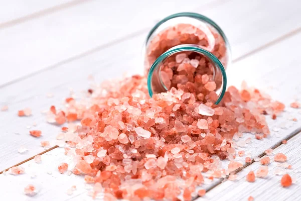 Himalaya pembe tuzu