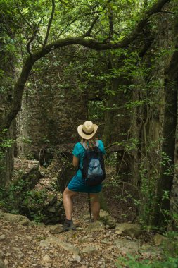 kadın spor yürüyüş