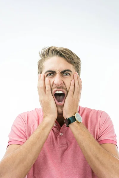 Retrato de jóvenes con caras sorprendidas y emocionadas — Foto de Stock