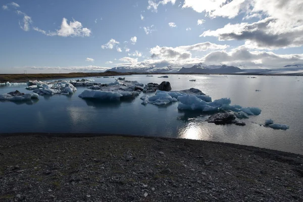 Keindahan Islandia Tenggara. Berkeliling pulau. Perjalanan.. — Stok Foto