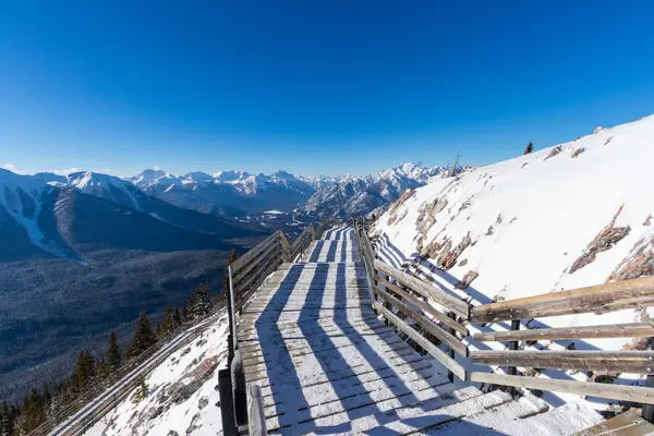 Banff Sightseeing Gondola Está Localizado Apenas Minutos Cidade Banff Ombro — Fotografia de Stock