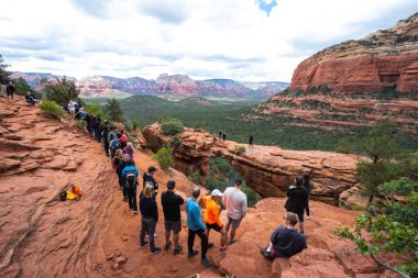 Sedona, Arizona, Abd - 25.Haziran 2019 - Se'de Devil's bridge trail
