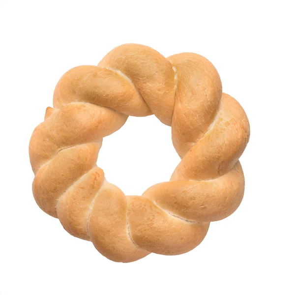 Runda Barkis, flätat vitt bröd i form av en ring, isolerad på vit bakgrund. — Stockfoto