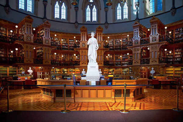 Ottawa, Canada, September 18, 2018: Queen Victoria in the Main Reading Room of the Library of Parliament on Parliament Hill in Ottawa, Ontario. Canada Stock Photo