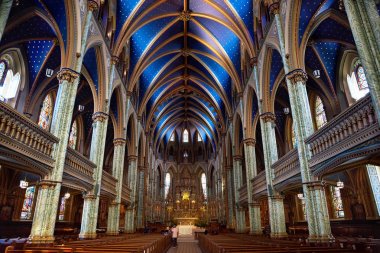 Ottawa, Ontario, Kanada 18 Eylül 2018: Notre-Dame Katedrali Bazilikası'nın İç Ii, Ottawa, Ontario, Kanada Seyahati