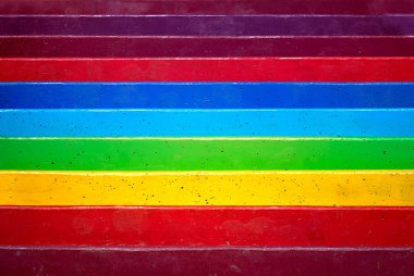 Yakın, gökkuşağının parlak renklerde merdiven. Gurur ve özgürlük bayrağı. Adım -ları