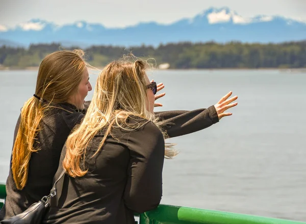 Onderweg Seattle Naar Bremerton Juni 2018 Persoon Wijzen Iets Van — Stockfoto