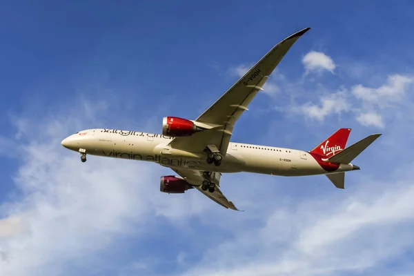 Лондон Англия Ноябрь 2018 Самолет Virgin Atlantic Boeing 787 Dreamliner Лицензионные Стоковые Изображения