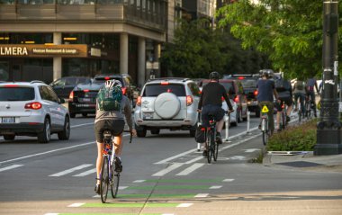 Seattle, Washington State, Amerika Birleşik Devletleri - Haziran 2018: Seattle'da çalışmaya commuting Bisiklet.