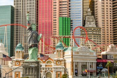 Las Vegas, Nv, Amerika Birleşik Devletleri - Şubat 2019: Geniş açılı görünüş yineleme Anıtı New York New York Hotel Las Vegas dışında