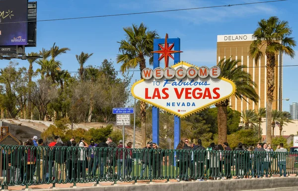 Las Vegas Febrero 2019 Gente Haciendo Cola Para Hacerse Una — Foto de Stock