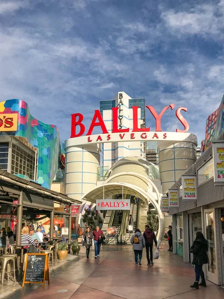 Las Vegas Usa มภาพ 2019 ทางเข าโรงแรมของ Bally บนเส นลาสเวก — ภาพถ่ายสต็อก