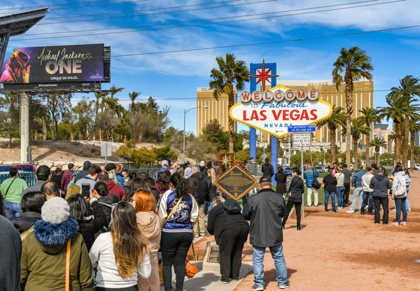 Las Vegas Febrero 2019 Gente Haciendo Cola Para Hacerse Una — Foto de Stock