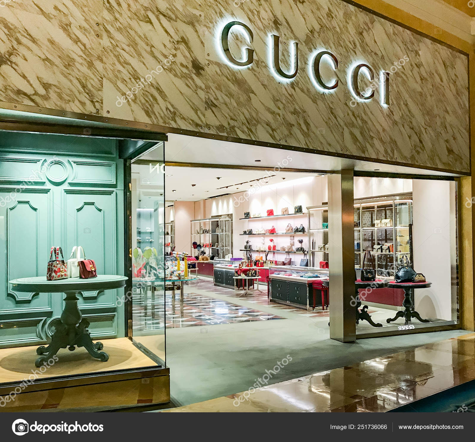 gucci store cardiff