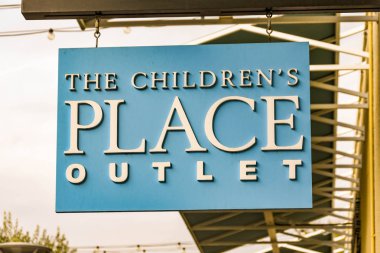 Las Vegas, Nv, Amerika Birleşik Devletleri - Şubat 2019: İşareti Children's yer outlet mağazası içinde Las Vegas Simon Premium Outlet Kuzey girişinde yukarıda.