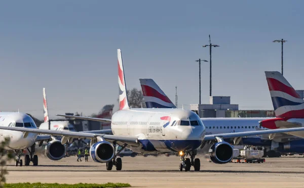 Londen Engeland Maart 2019 British Airways Airbus A321 Taxien Langs — Stockfoto
