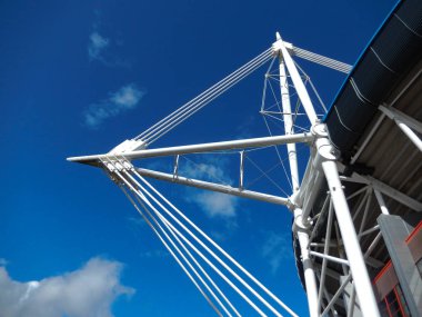 Cardiff, Galler 'deki ikonik Principality Stadyumu 'nun çelik destek yapısı. o orijinal Millennium Stadium oldu