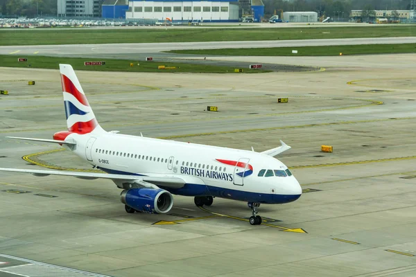 British Airways Airbus A319 vliegtuig — Stockfoto