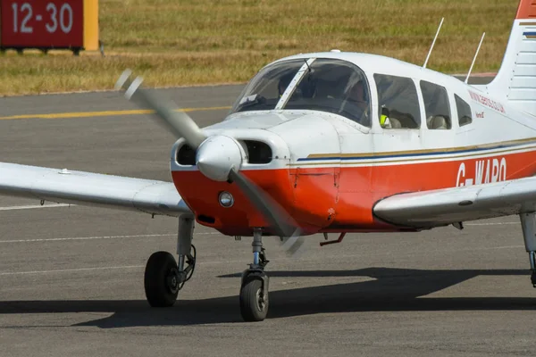 Cardiff Wales Airport Wales July 2018 Light Aircraft Taxiing Landing — Stock Photo, Image