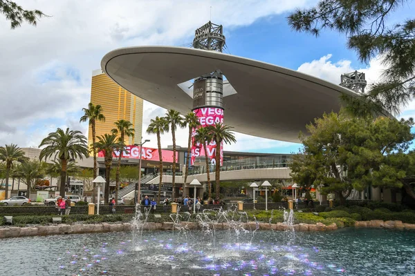 Las Vegas Nevada Usa มภาพ 2019 การค าแฟช นมอลล ในลาสเวก — ภาพถ่ายสต็อก