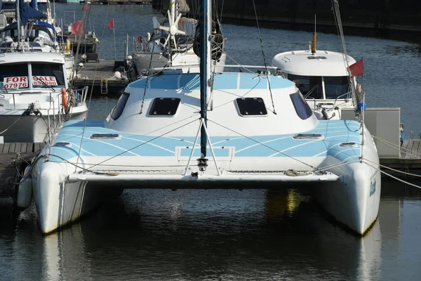 Swansea Wales Juillet 2018 Vue Rapprochée Catamaran Dans Marina Swansea — Photo