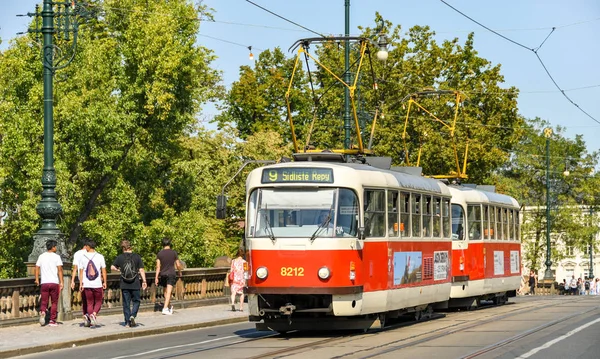 Prague République Tchèque Août 2018 Des Vieux Tramways Électriques Prague — Photo