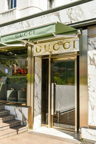 Cannes Frankreich April 2019 Eingang Zum Gucci Geschäft Der Strandpromenade — Stockfoto