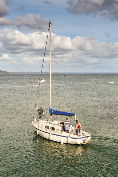 Saundersfoot Pembrokeshire Wales Août 2018 Yacht Départ Port Saundersfoot Ouest — Photo