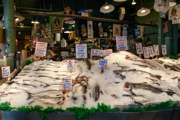 Seattle Washington State Usa June 2018 Display Fresh Fish Pike — Stock Photo, Image