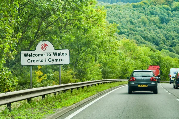 Monmouth Wales September 2018 Välkommen Till Wales Skylt Sidan A40 — Stockfoto