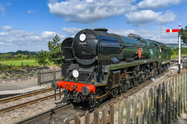 Cheltenham England Septembro 2019 Locomotiva Vapor Peninsular Oriential Aproxima Estação — Fotografia de Stock