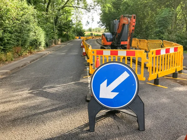 Pontypridd Wales July 2019 Sign Diverting Drivers Road Works Replace — Stockfoto