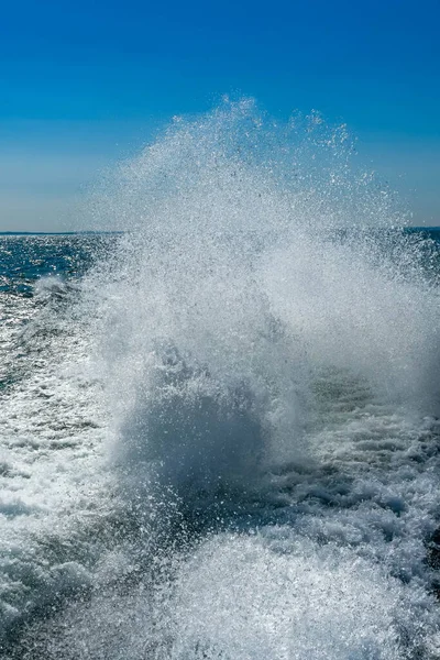 Water Spray Thrown Wake Fast Ferry — Stock Photo, Image