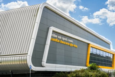 Ebbw Vale, Galler - Temmuz 2020: Ebbw Vale spor merkezinin dış görünüşü