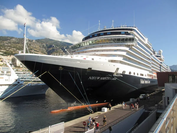 Monaco Europa Augustus 2013 Een Passagier Van Het Cruiseschip Nieuw — Stockfoto