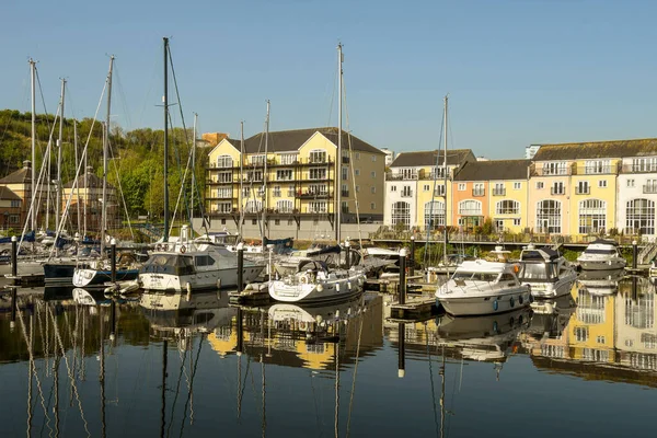 Penarth Marina Cardiff Bay Walia Maj 2018 Łodzie Motorowe Zacumowane — Zdjęcie stockowe