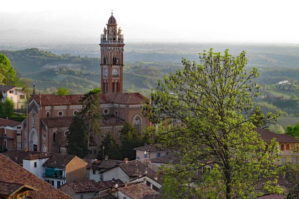 Kathedraal van Monforte Apartahotel, Italië. — Stockfoto