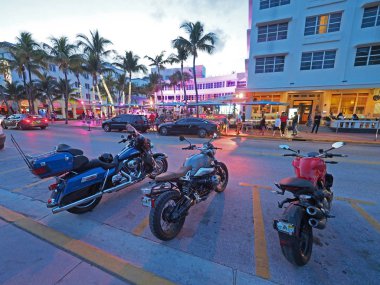 Miami Beach, Florida'nın Art Deco bölgesinde.
