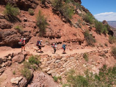 Büyük Kanyon Bright melek izinde Backpackers.