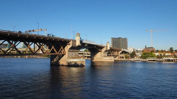 Puente de Burnside, Portland, Oregon. — Foto de Stock