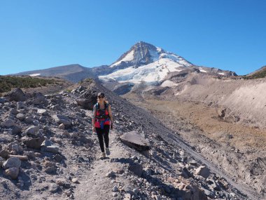 Mount Hood, Oregon Timberline izini kadın.