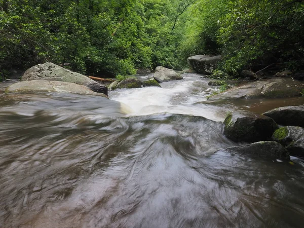 Geel Creek Falls (North Carolina). — Stockfoto