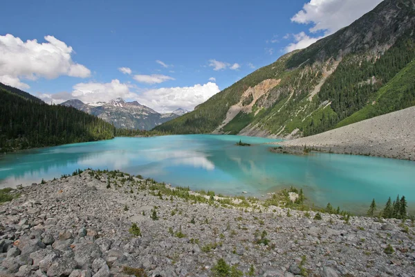 Danau Joffre Atas di Taman Provinsi Joffre Lakes, Kanada . — Stok Foto