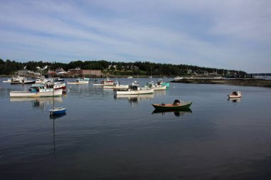 Bass Harbor, Maine 'deki ıstakoz tekneleri.