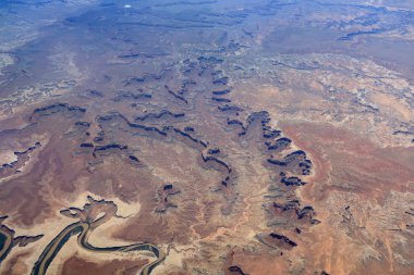 Canyonlands Ulusal Parkı ve çevresi, Utah havadan görünümü.