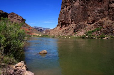 Büyük Kanyon Hance Rapids üzerinde Colorado Nehri.