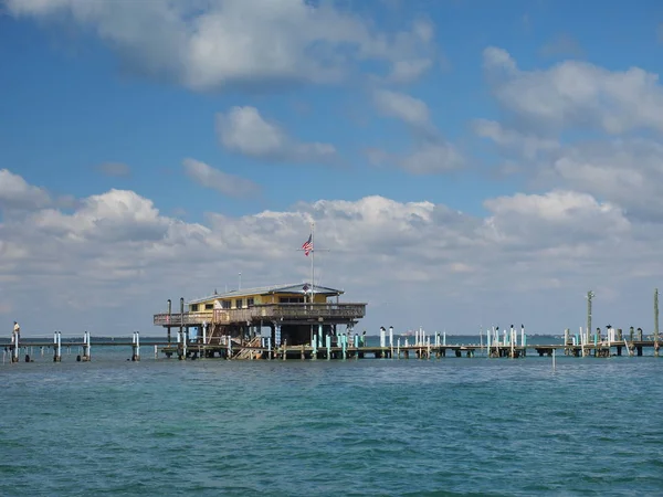 Miami Springs Powerboat Club, Stiltsville, Parque Nacional Vizcaya, Florida . — Foto de Stock